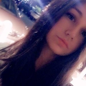 Meet your Posher, Cara